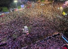 นทท.นับแสนแห่สาดน้ำเล่นสงกรานต์เชียงใหม่หน้าห้างเมญ่ากระหึ่มโลก