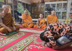 พระเมตตา!ชาวบ้านล้อมจับโจย่องขโมยของวัดเจ้าอาวาสเทศน์สอนธรรมะให้อภัยปรับตัวเป็นคนดีสู่สังคม