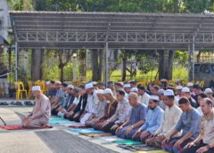 ประชาชน-ผู้นำศาสนาศรีสาคร รวมพลัง “ละหมาดฮายัต” ต้านความรุนแรง ประกาศจุดยืน “สันติสุขต้องเกิดจากคนในพื้นที่”